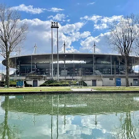 Suites Rive Gauche - St Denis Stade - Chez Jules *