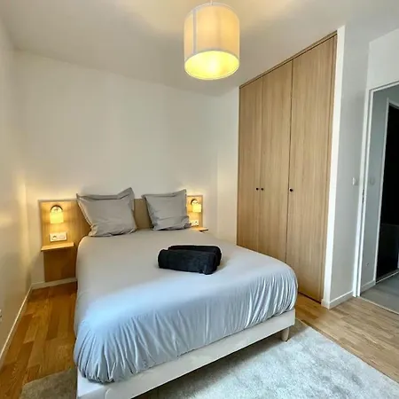 Suites Rive Gauche - St Denis Stade - Chez Jules *