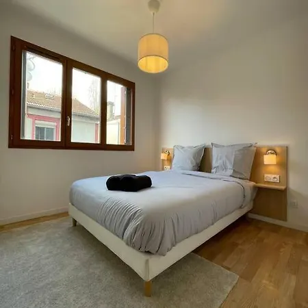 Suites Rive Gauche - St Denis Stade - Chez Jules Daire *